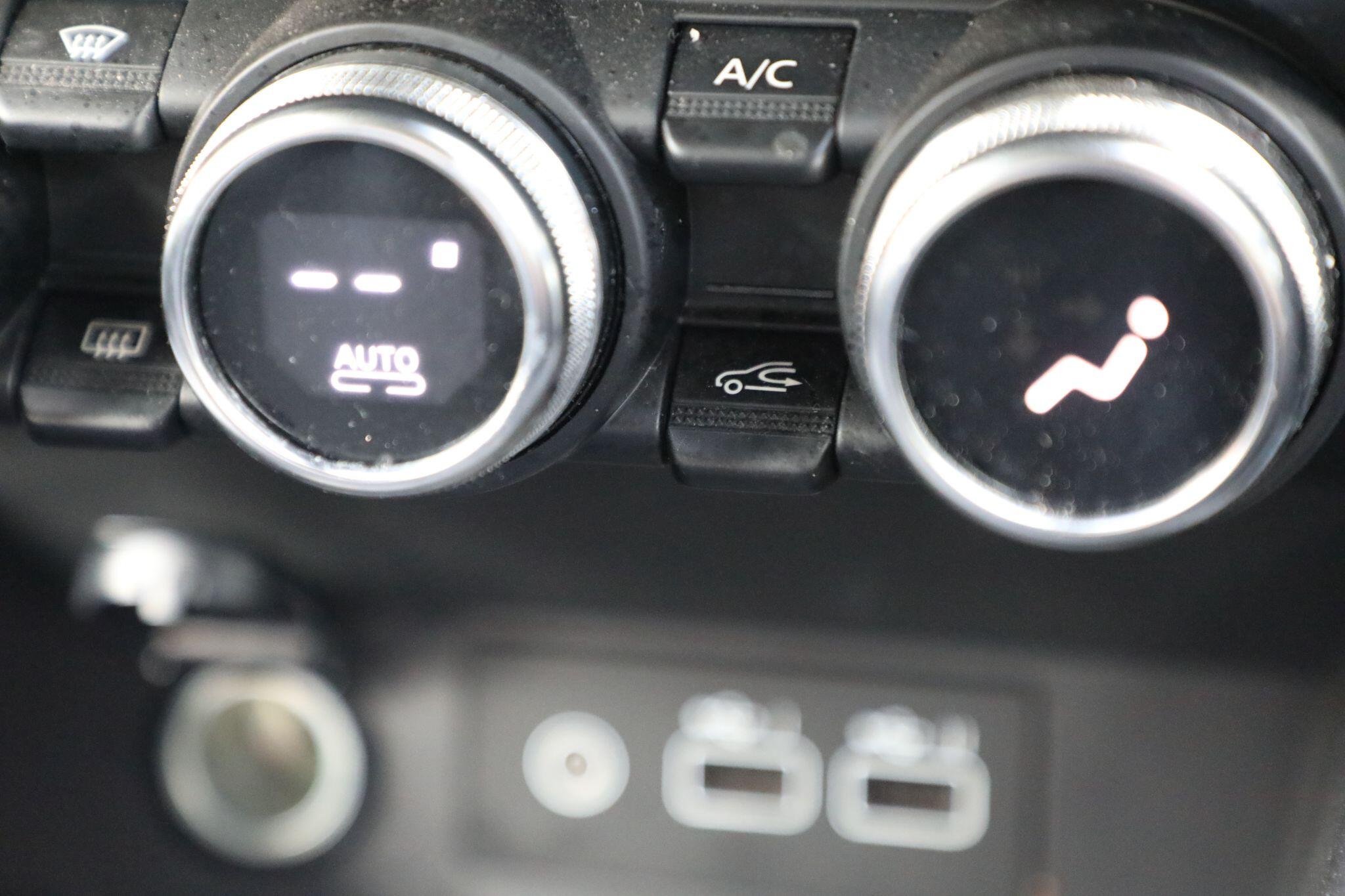 Large vehicle image